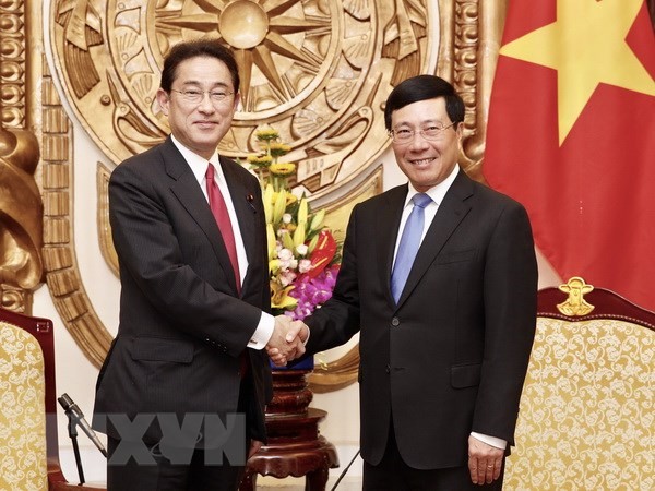 Phó Thủ tướng Phạm Bình Minh tiếp Trưởng Ban Nghiên cứu chính sách đảng LDP Nhật Bản - ảnh 1