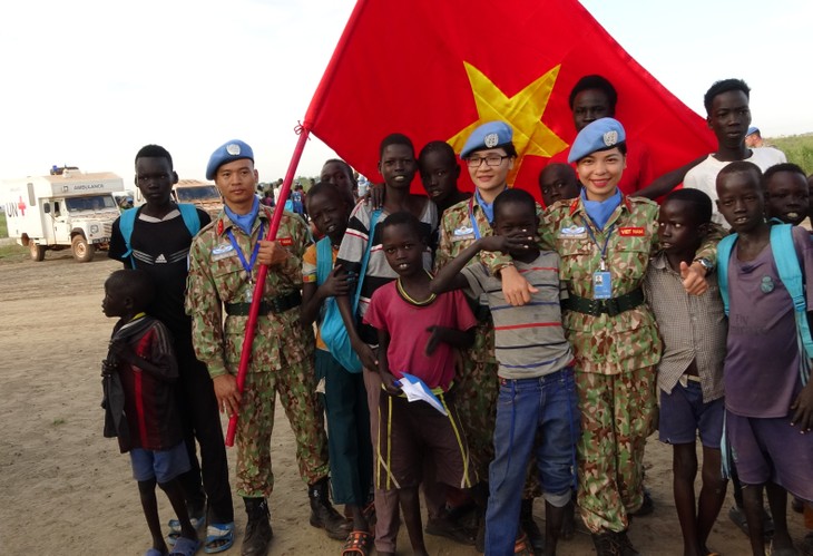 Bệnh viện Dã chiến cấp 2 Việt Nam triển khai tiếp nhận bệnh nhân tại Nam Sudan  - ảnh 16