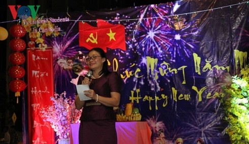  Lưu học sinh Việt Nam tại Campuchia tưng bừng đón Xuân Kỷ Hợi - ảnh 2