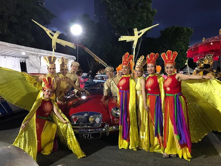 Cộng đồng người Việt tham gia lễ hội đường phố Chingay Parade tại Singapore - ảnh 24