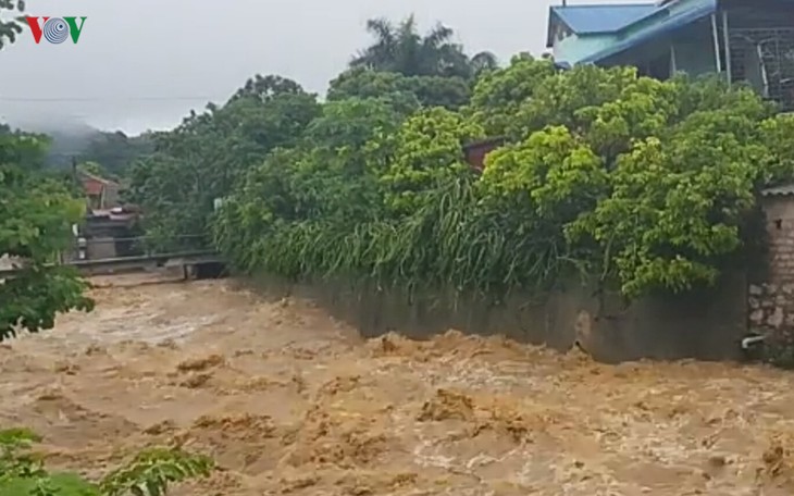 Công điện của Thủ tướng Chính phủ về tập trung ứng phó, khắc phục hậu quả mưa lũ do bão WIPHA - ảnh 1