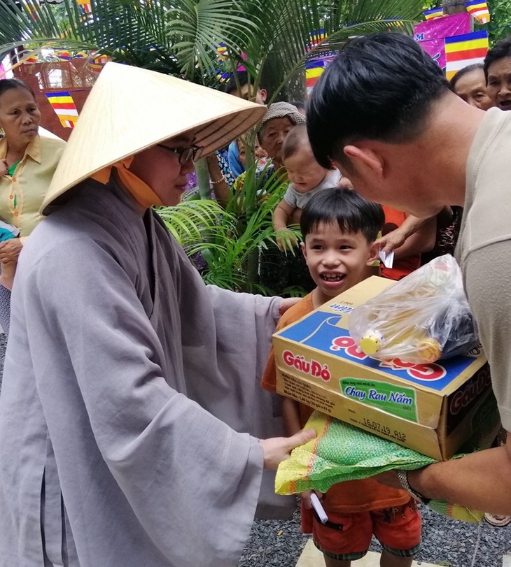 Hội Phật tử Việt Nam tại Hàn Quốc hỗ trợ đồng bào khó khăn trong nước - ảnh 7