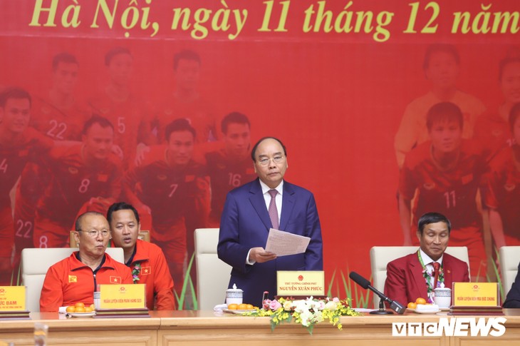 Thủ tướng chúc mừng đội tuyển U22 Việt Nam, tuyển bóng đá nữ Việt Nam - ảnh 1