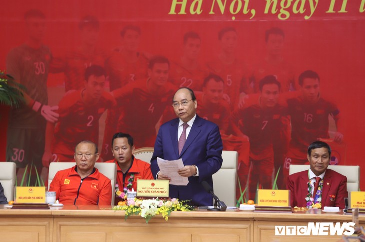 Thủ tướng chúc mừng đội tuyển U22 Việt Nam, tuyển bóng đá nữ Việt Nam - ảnh 2