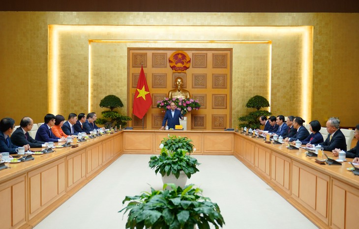 Thủ tướng Nguyễn Xuân Phúc: Chống suy thoái như chống giặc - ảnh 3