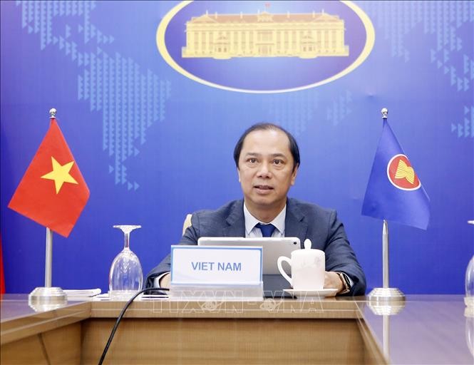 Australia ủng hộ vai trò trung tâm của ASEAN trong duy trì hòa bình khu vực - ảnh 1