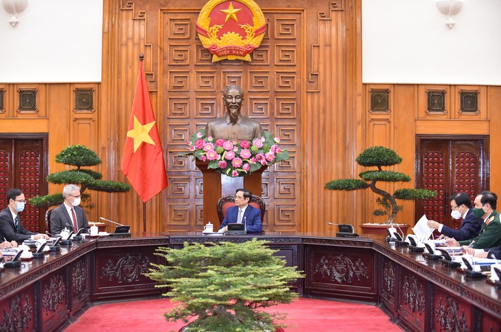 Thủ tướng đề nghị Pháp tăng cường hỗ trợ Việt Nam về vaccine, nâng cao năng lực y tế và phát triển công nghiệp dược - ảnh 2