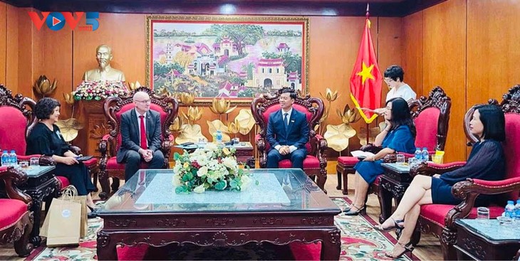 Đài Tiếng nói Việt Nam và phái đoàn Wallonie – Bruxelles thúc đẩy hợp tác trong lĩnh vực báo chí truyền thông - ảnh 1