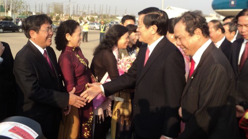 Chủ tịch nước Trương Tấn Sang tiếp tục chuyến thăm CHDCND Lào - ảnh 1