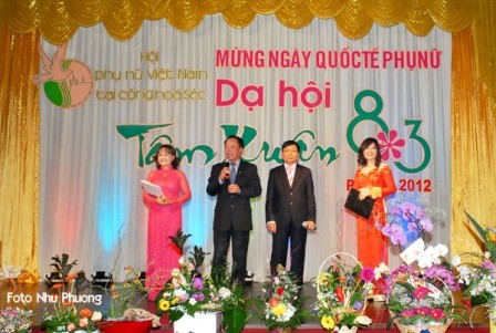 Tâm xuân – Dạ hội của Hội phụ nữ Việt Nam tại CH Czech  - ảnh 1