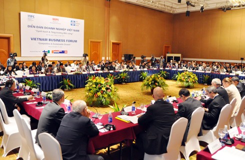Diễn đàn doanh nghiệp Việt Nam 2012 - ảnh 1