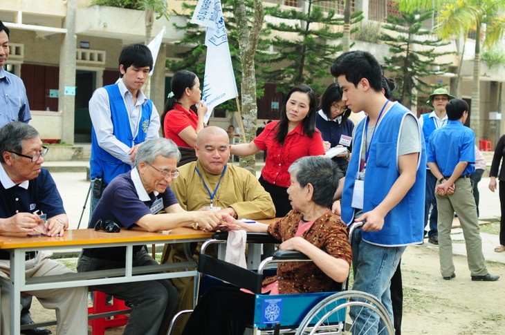 5.000 người nghèo tại Nông Cống, Thanh Hóa được khám bệnh miễn phí - ảnh 5