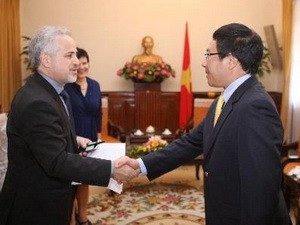 Thứ trưởng Ngoại giao Canada thăm Việt Nam - ảnh 1