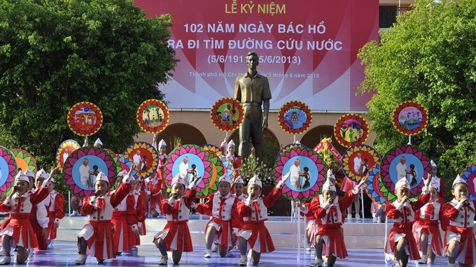 Kỷ niệm 102 năm Chủ tịch Hồ Chí Minh ra đi tìm đường cứu nước - ảnh 1