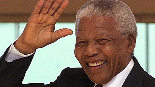 Đông đảo các nhà lãnh đạo quốc tế tham dự lễ tang cố Tổng thống Nam Phi Mandela  - ảnh 1