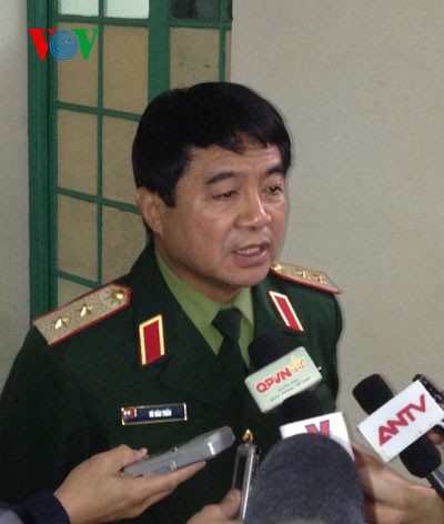 Việt Nam thiết lập 2 số điện thoại nóng phục vụ công tác tìm kiếm máy bay Malaysia mất tích - ảnh 1