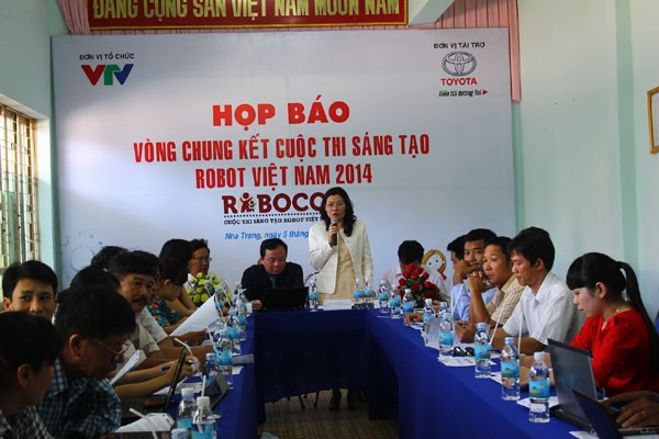 Vòng chung kết cuộc thi Sáng tạo robot Việt Nam 2014 diễn ra tại tỉnh Khánh Hòa - ảnh 1
