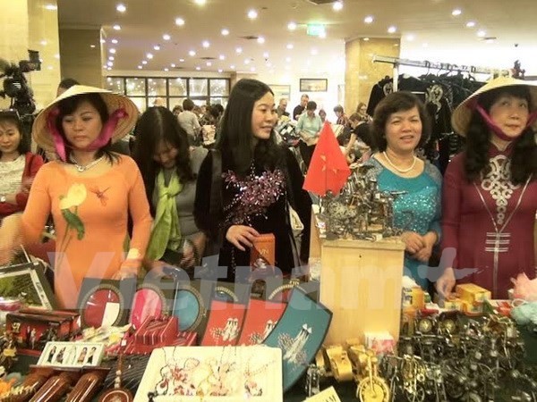Việt Nam tham gia Hội chợ Từ thiện 2014 tại Pakistan - ảnh 1