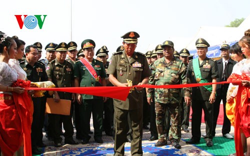 Pháo binh Campuchia có Sở Chỉ huy mới do Việt Nam xây tặng - ảnh 1