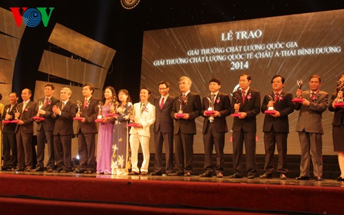 65 doanh nghiệp được vinh danh tại Lễ trao giải thưởng chất lượng quốc gia năm 2014 - ảnh 1