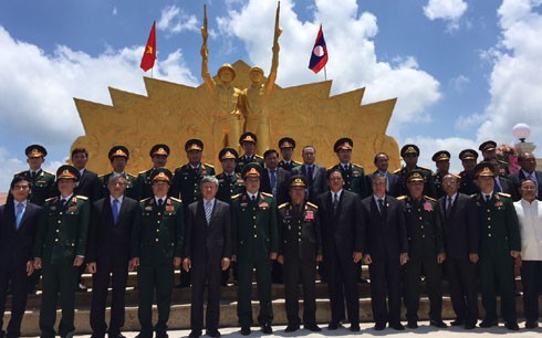 Đài tưởng niệm Liên minh chiến đấu Việt Nam-Lào - ảnh 1