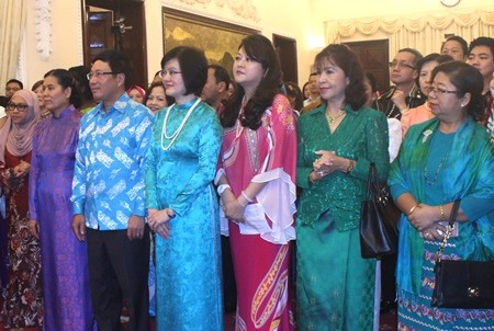 Ra mắt Nhóm Phụ nữ Cộng đồng ASEAN tại Hà Nội - ảnh 1