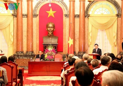 Chủ tịch nước Trương Tấn Sang gặp mặt cán bộ Tòa án qua các thời kỳ - ảnh 1