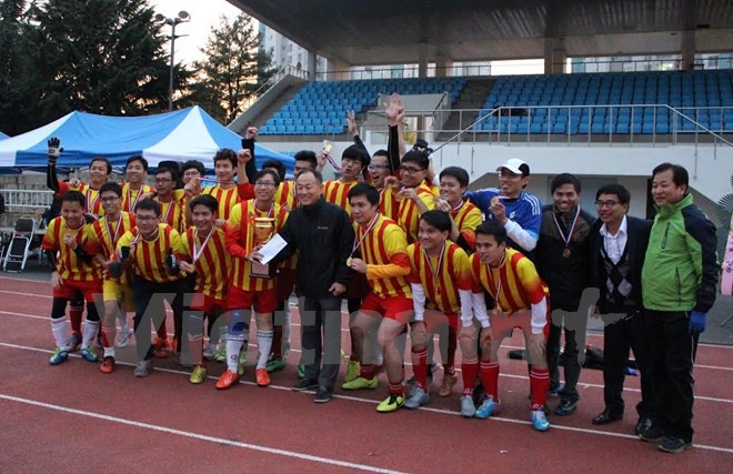 Sôi động giải bóng đá ICFood dành cho sinh viên Việt Nam tại Hàn Quốc  - ảnh 1
