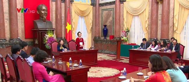 Phó CTN Nguyễn Thị Doan tiếp đoàn cán bộ, giáo viên tiêu biểu trong giáo dục học sinh khuyết tật - ảnh 1