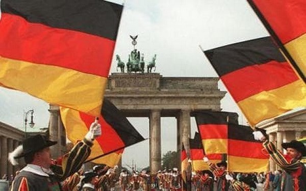 Tổng Lãnh sự quán CHLB Đức kỷ niệm 26 năm ngày nước Đức thống nhất  - ảnh 1
