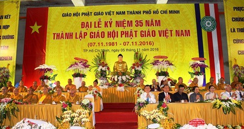 Đại lễ kỷ niệm 35 năm thành lập Giáo hội Phật giáo Việt Nam tại Thành phố Hồ Chí Minh  - ảnh 1