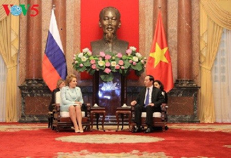 Chủ tịch nước Trần Đại Quang tiếp Chủ tịch Hội đồng Liên bang Quốc hội Nga - ảnh 1