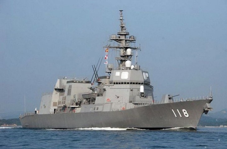 Tàu hộ vệ Fuyuzuki Lực lượng Tự vệ trên biển Nhật Bản thăm Cảng quốc tế Cam Ranh  - ảnh 1
