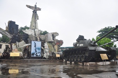 พิพิธภัณฑ์ประวัติศาสตร์การทหารคือที่เก็บรักษา  ประวัติศาสตร์ที่หาญกล้าของประชาชาติเวียดนาม - ảnh 5