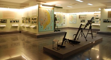 พิพิธภัณฑ์ร่องรอยสงครามกับความปรารถนาแห่งสันติภาพ - ảnh 2