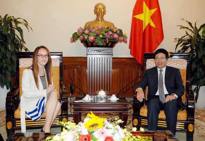 Deputy Prime Minister Minh meets the Mexican chairwoman of the Senate Foreign Policy Commission - ảnh 1