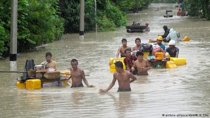 Heavy rains and floods across Asia  - ảnh 1