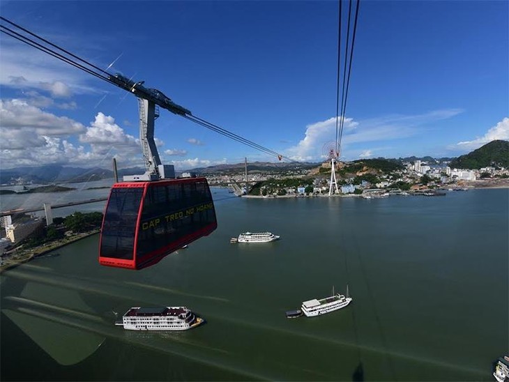 Queen cable car system and Sun ferris wheel inaugurated  - ảnh 2
