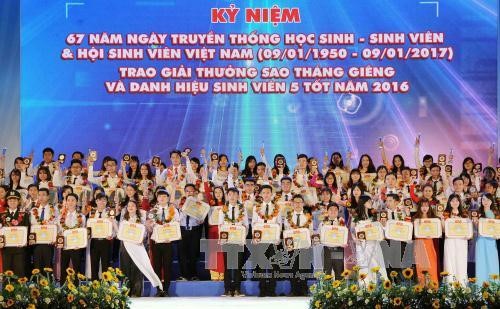 68th Traditional Day of Vietnamese Students marked - ảnh 1