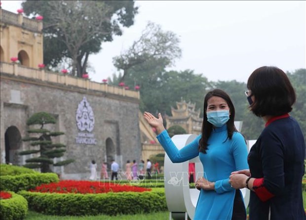 Hanoi relic sites, tourist attractions reopen - ảnh 1