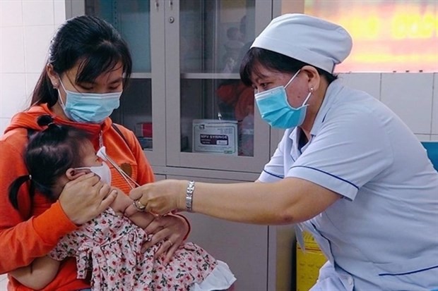 HCM City resumes immunisation programmes for children - ảnh 1