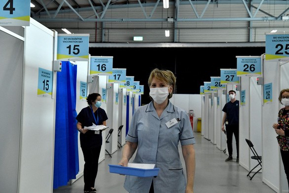 Europe could be headed towards end of pandemic after Omicron, says WHO - ảnh 1