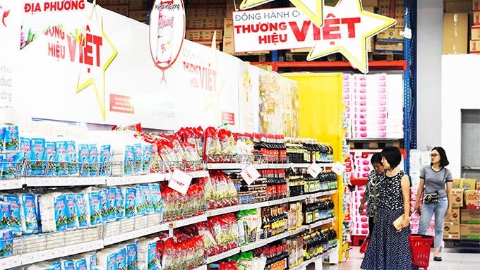 Vietnamese prioritize domestic goods  - ảnh 1