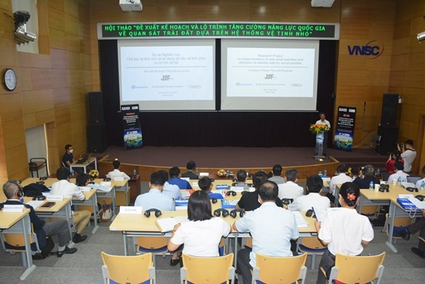 Seminar proposes strengthened Earth observation via small satellites  - ảnh 1