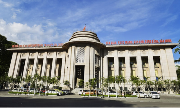 Central bank revises up interest rates by 1% from October 25 - ảnh 1