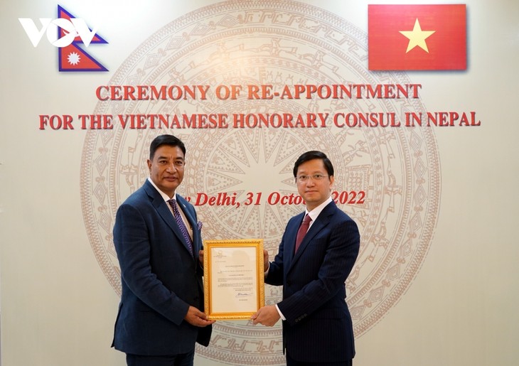Honorary Consul of Vietnam in Nepal reappointed  - ảnh 1