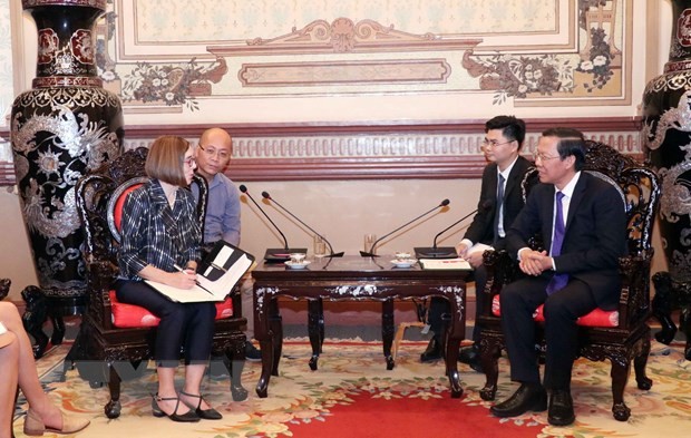 Ho Chi Minh City wants cooperation with US businesses to develop semiconductor industry - ảnh 1
