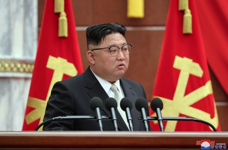 North Korea's Kim convenes meeting to improve economy - ảnh 1