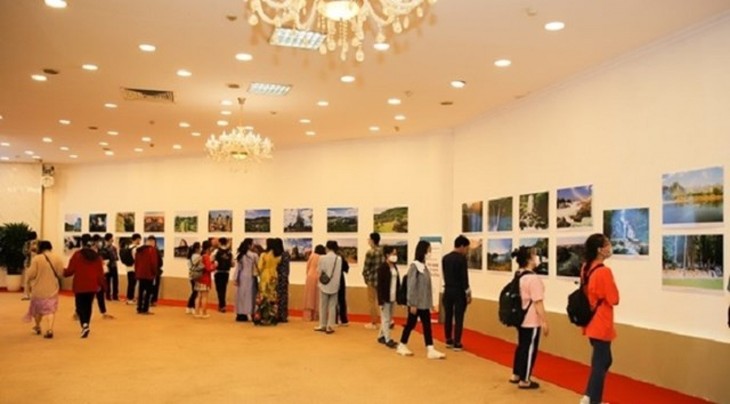 Photo exhibition to feature world heritage sites in Vietnam, Laos - ảnh 1