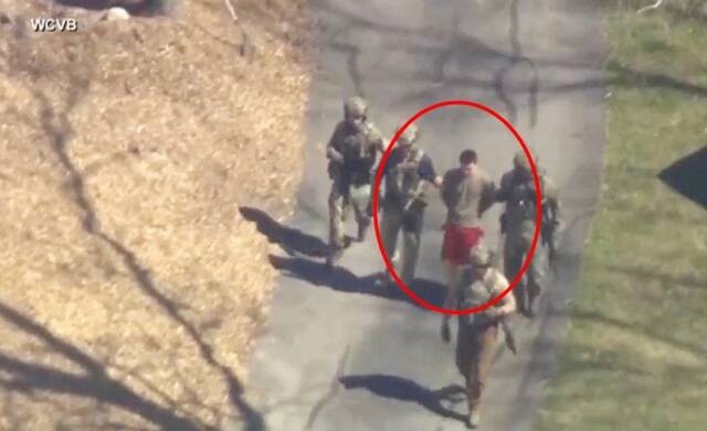 US arrests 21-year-old National Guardsman for online intelligence leaks - ảnh 1